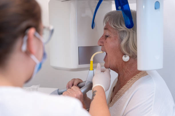 Best Cracked Tooth Emergency Dentist  in Carrollton, OH
